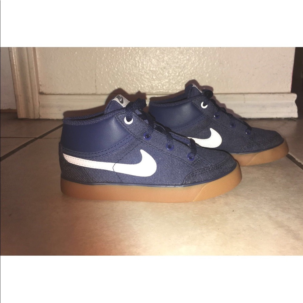 Kids NIKE shoes